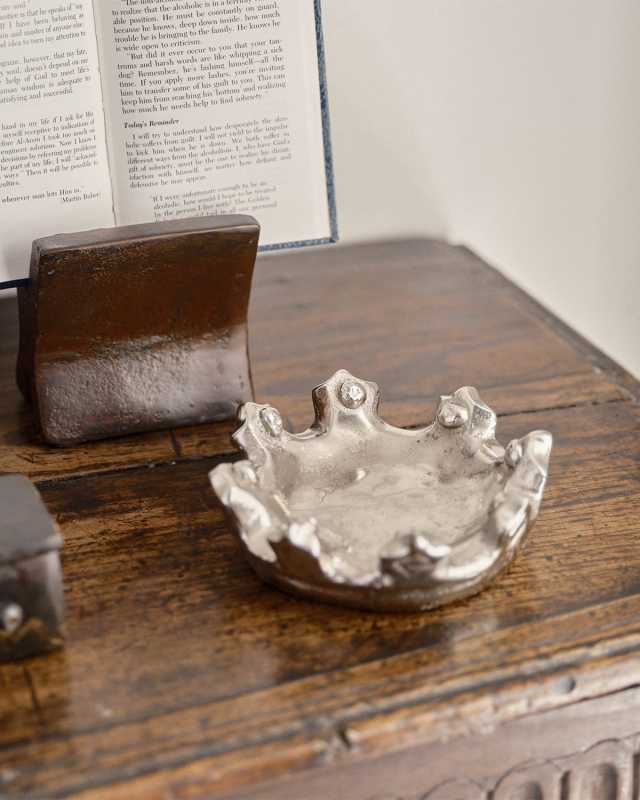 Carlos Crown Valet Tray